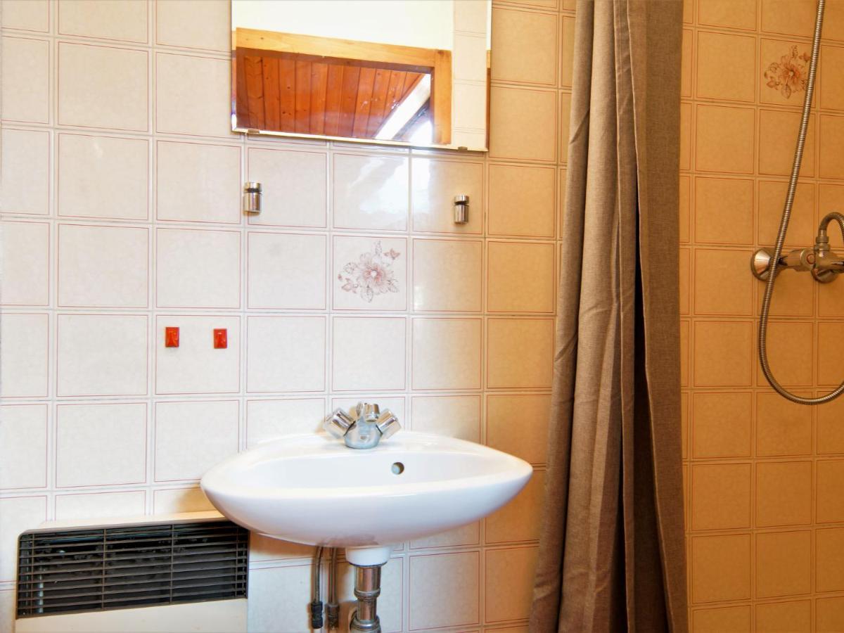 אוש Studio Les Arandellys By Interhome מראה חיצוני תמונה